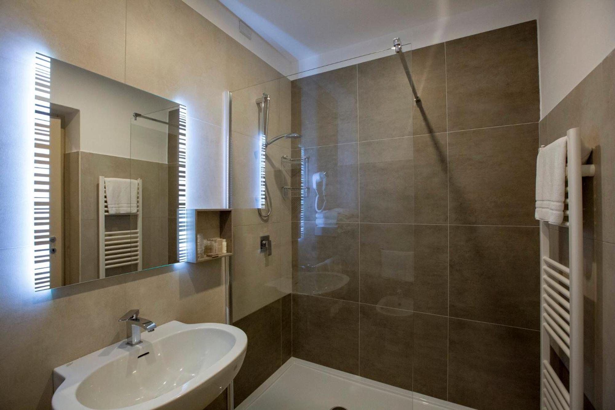 Superior Double Room,1209372055:JPEG